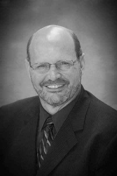 dr wayne young|Iba pa.
